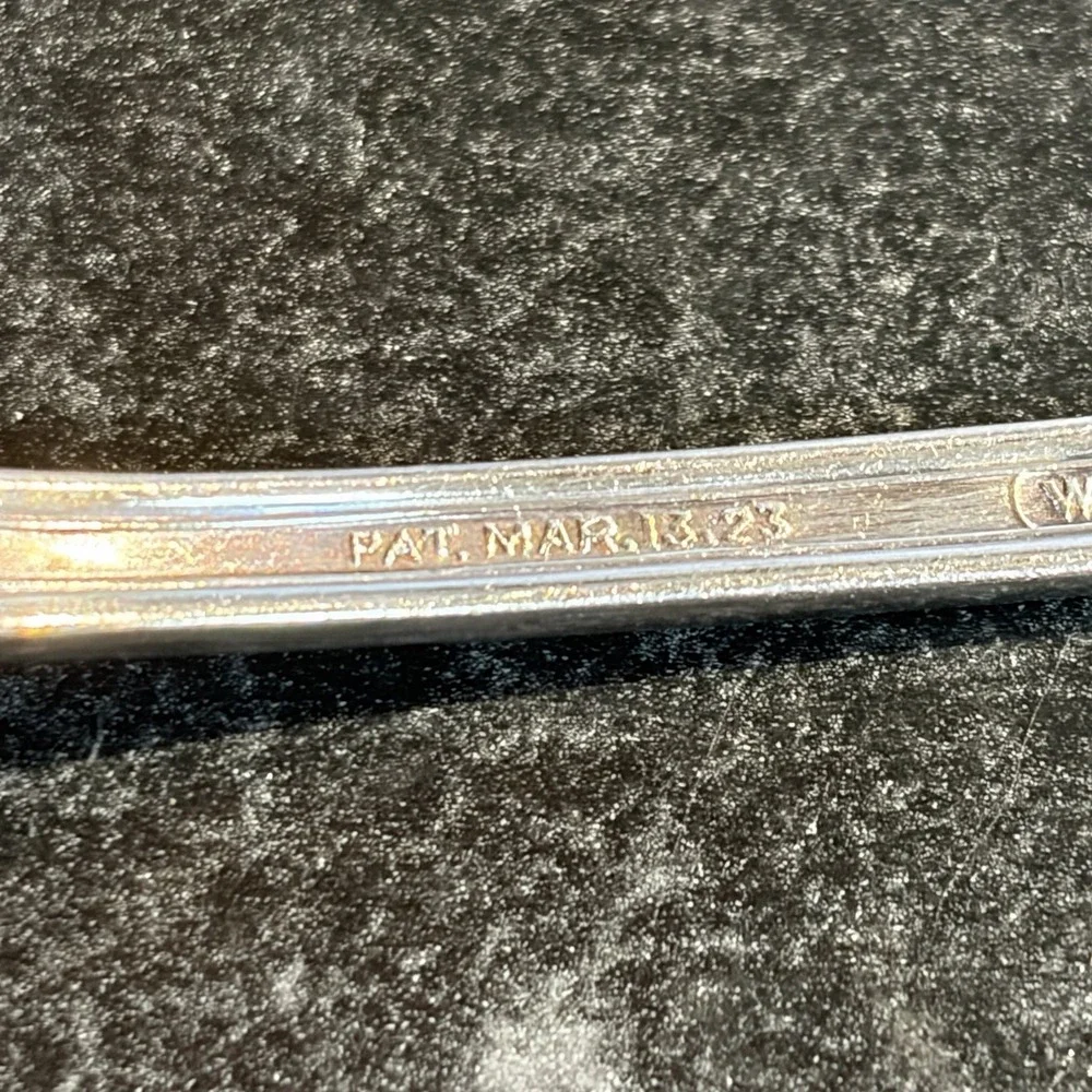1923 Wm Rogers & Son AA MAYFAIR 7.5